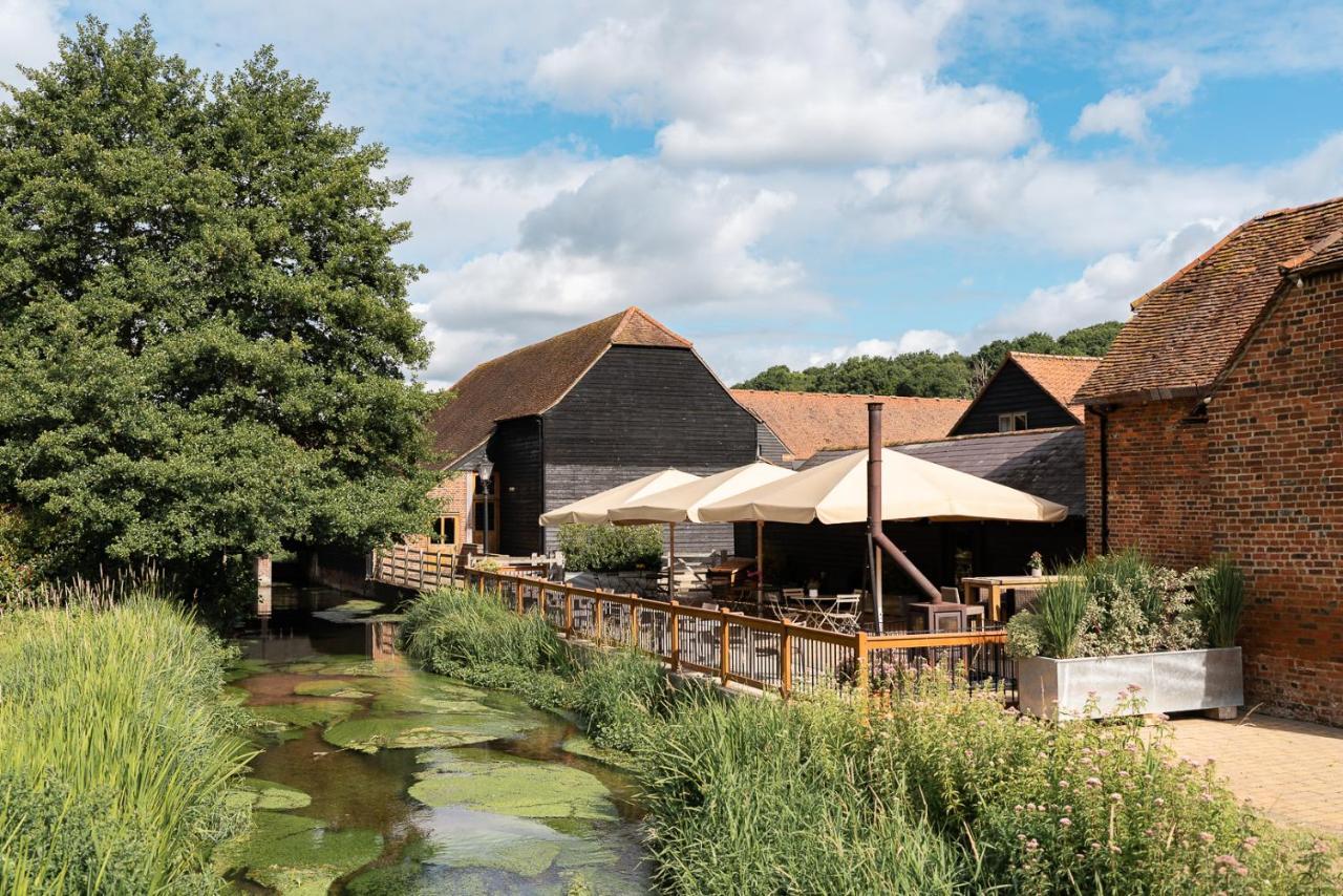 Tewinbury Farm Hotel Exteriér fotografie