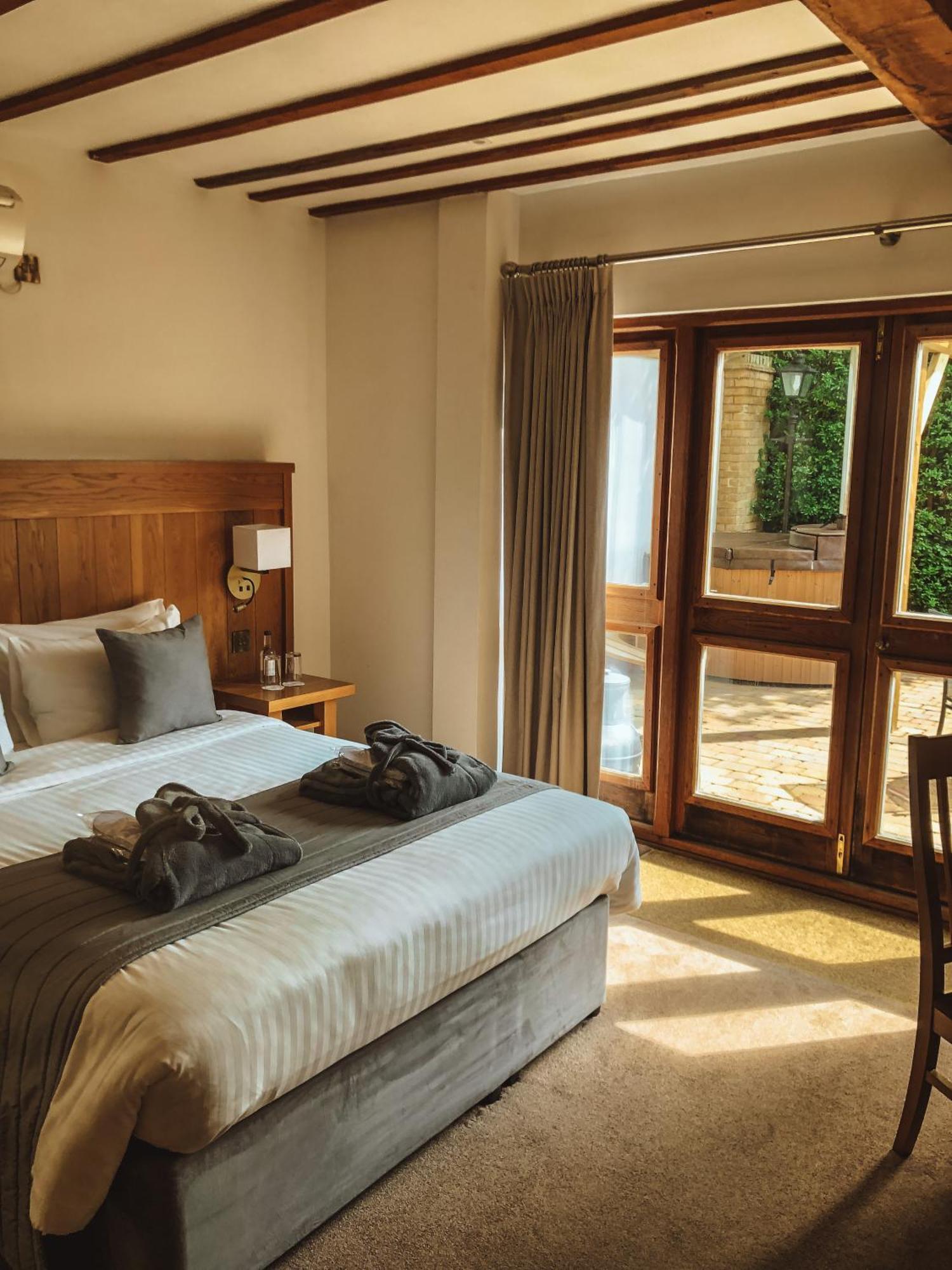 Tewinbury Farm Hotel Pokoj fotografie